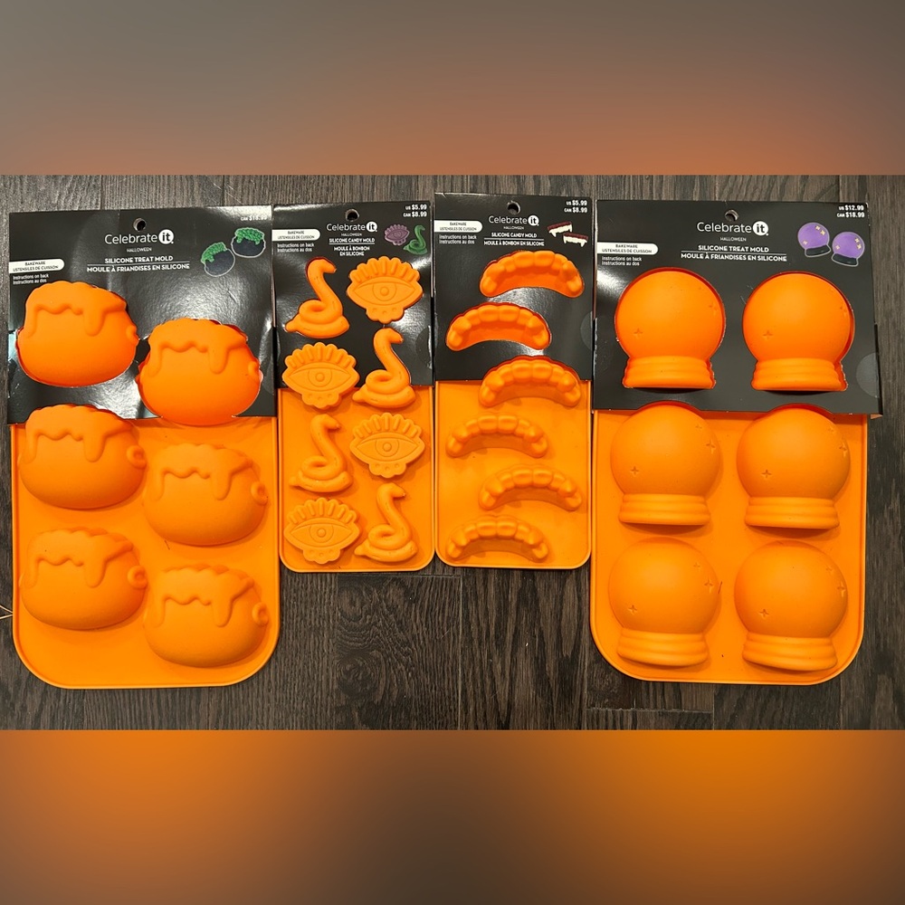 Halloween Silicone Molds Set NWT